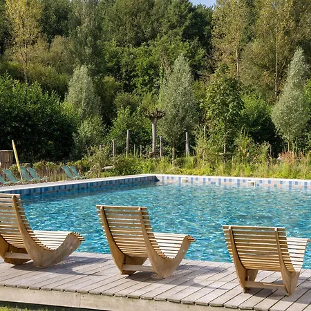 Mansion With Garden View Vakantiehuis