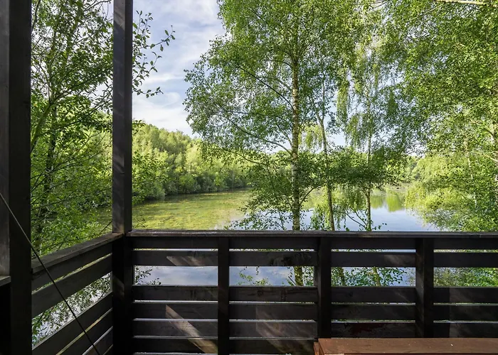 Mansion With Garden View *